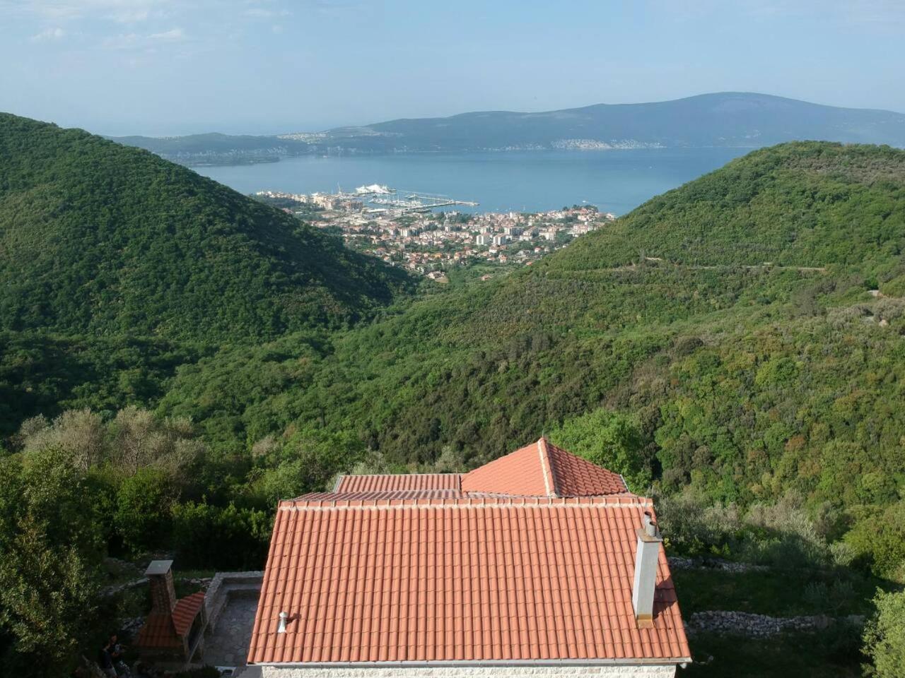 Villa Casa Di Lukovic II à Tivat Extérieur photo